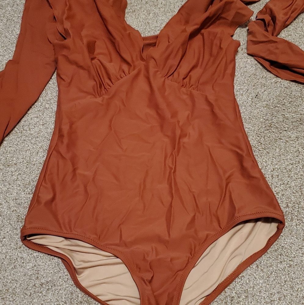 Jessica Rey multi wear suit